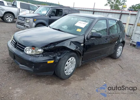 2005 Volkswagen Golf Gl 2.0L z USA, uszkodzony, nr VIN 9BWFL61J454005784